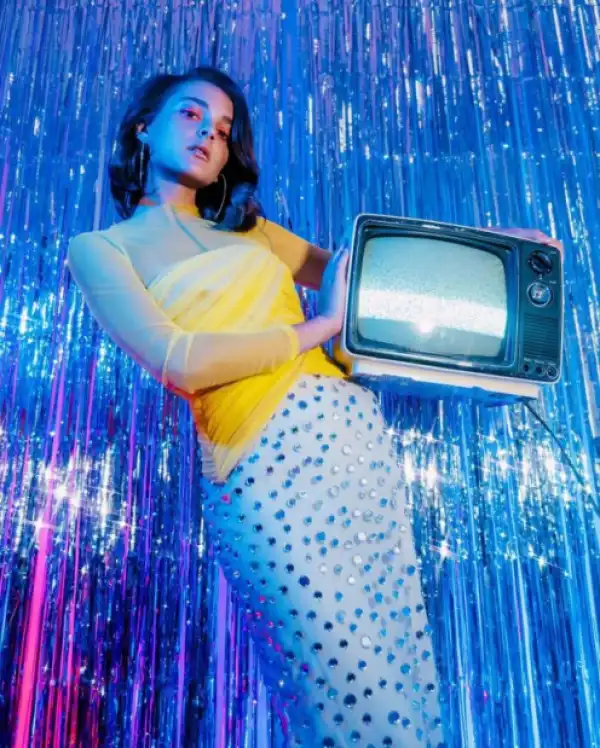 Charlotte Lawrence - Navy Blue